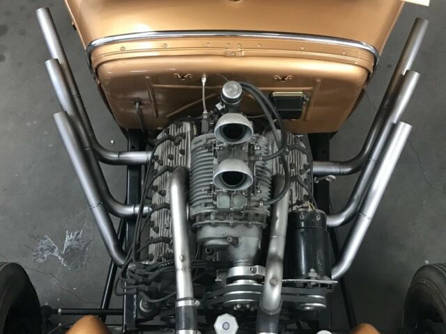 1930 Ford Model A - photo 2