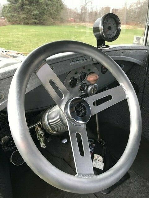 1930 Ford Model A - photo 6