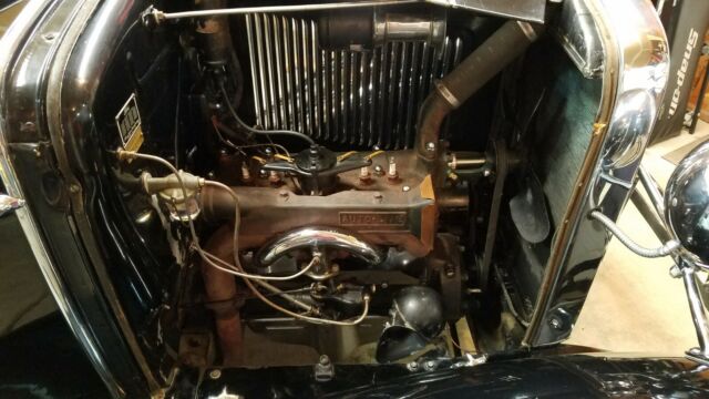 1931 Ford Model A Leatherback - photo 12