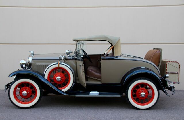 1931 Ford Model A Deluxe Roadster Rumble Seat Oldtimer - photo 10