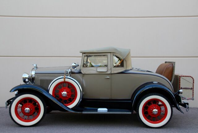 1931 Ford Model A Deluxe Roadster Rumble Seat Oldtimer - photo 5