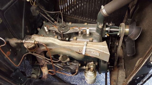 1931 Ford Model A Roadster Convertible - photo 9