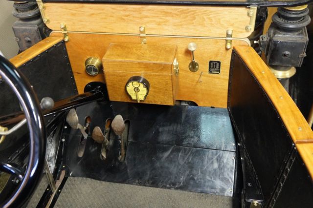 1911 Ford Model T - photo 4