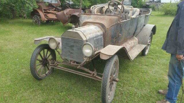 1915 Ford Model T - photo 8