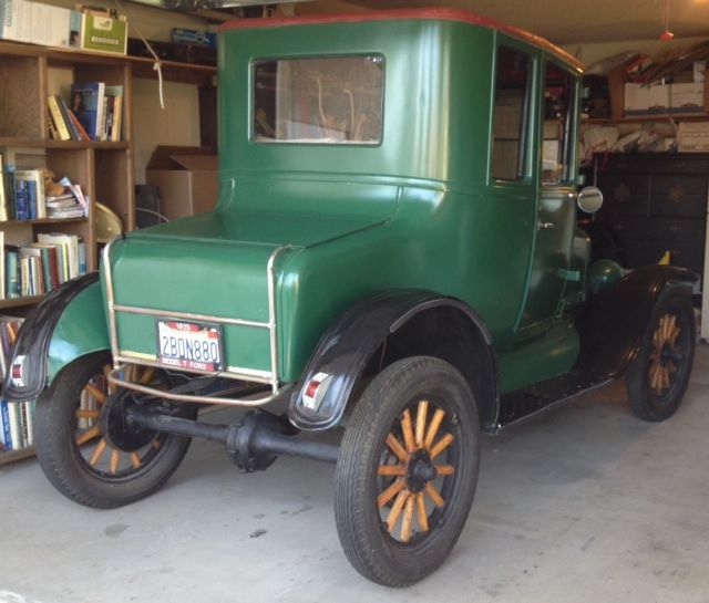 1925 Ford Model T Doctor's Coupe - photo 3
