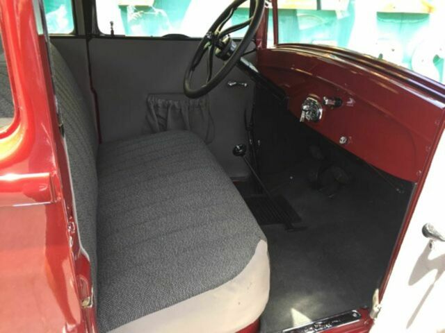 1926 Ford Model T Coupe - photo 12