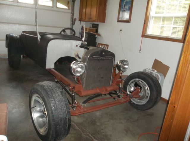 Ford Model T Hot Rod Rat Rod - Fiberglas Body 1927 Ford Roadster none