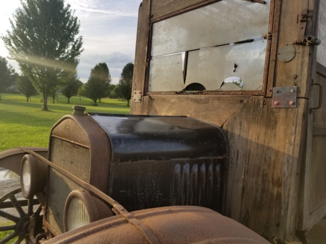 1923 Ford Model T - photo 11