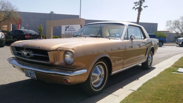 Ford Mustang 1964 1/2 coupe 1965 Ford Mustang Coupe