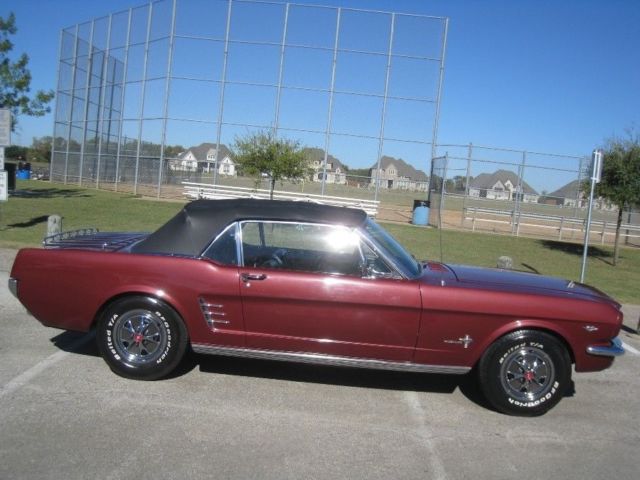1966 Ford Mustang black bech seats - photo 11