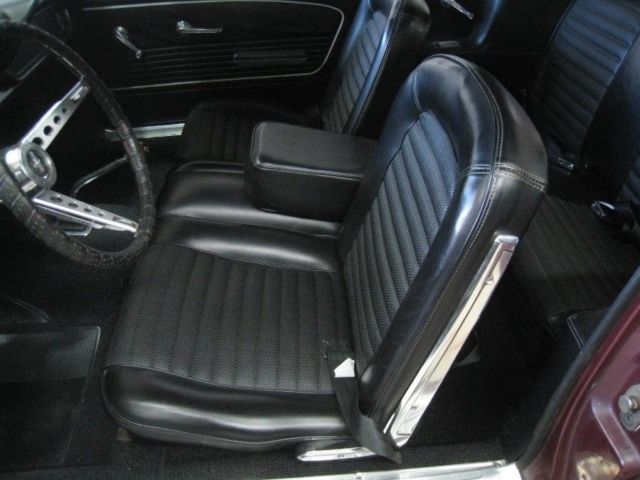 1966 Ford Mustang black bech seats - photo 4