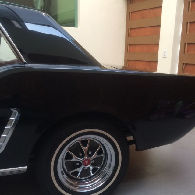 1965 Ford Mustang - photo 3
