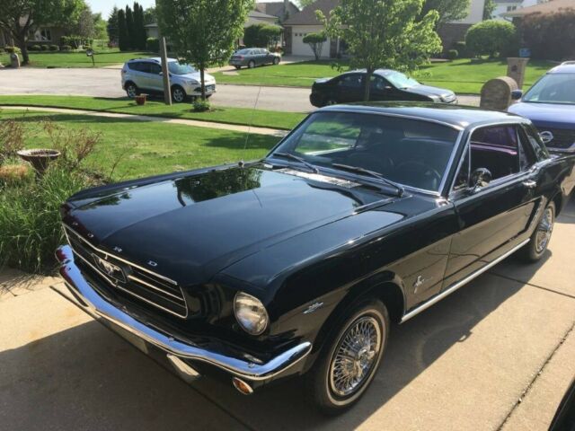1965 Ford Mustang -SUMMER HEAD TURNER - photo 2