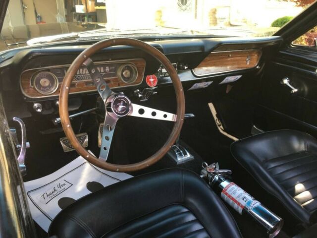 1965 Ford Mustang -SUMMER HEAD TURNER - photo 7