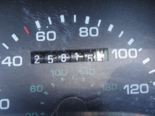 1993 Ford Mustang - photo 2