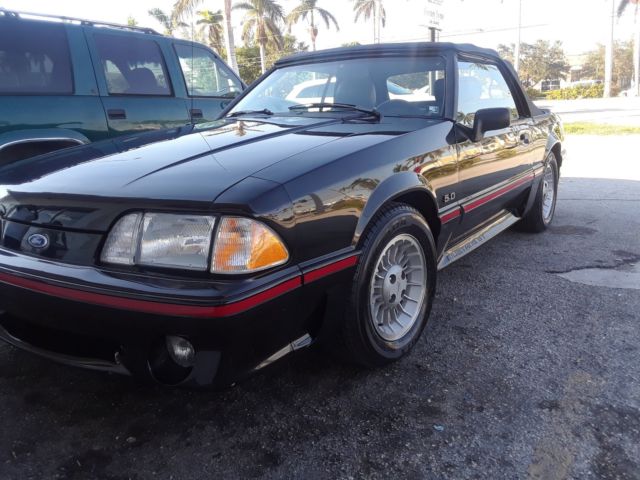 1988 Ford Mustang - photo 3