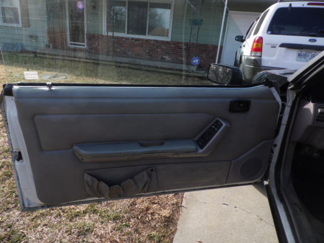 1991 Ford Mustang - photo 12