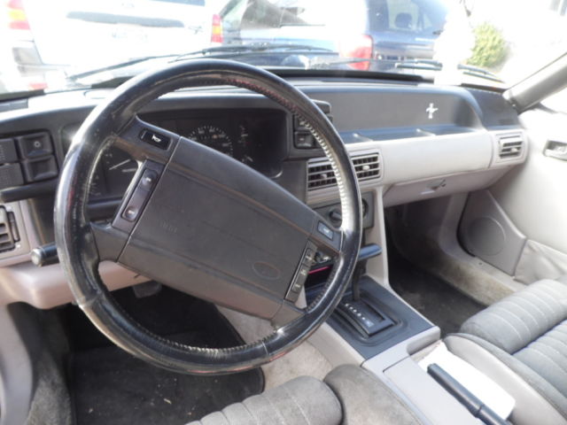 1991 Ford Mustang - photo 8