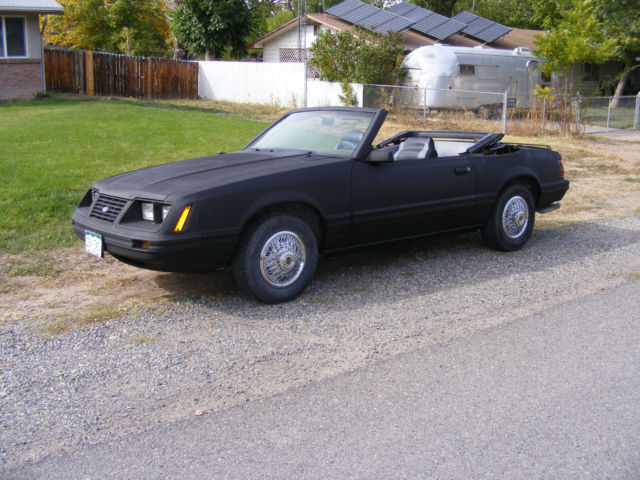 Ford Mustang Convertible LX, 5.0 H.O. 1984 20th Anniversary Edition 1984 Ford Mustang LX model