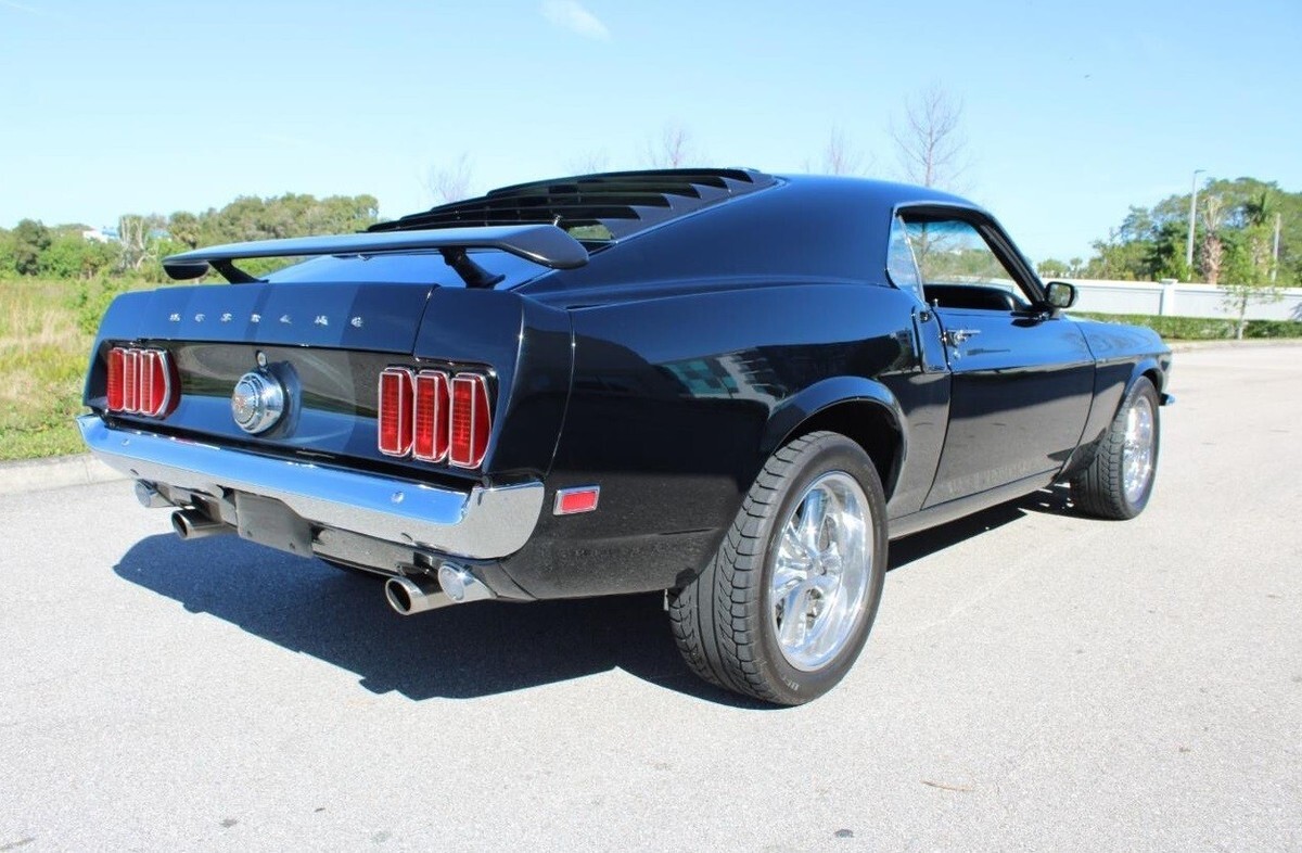 1969 Ford Mustang - photo 2