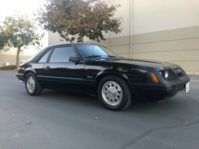 1985 Ford Mustang Gt - photo 6