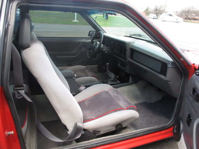 1986 Ford Mustang GT - photo 13