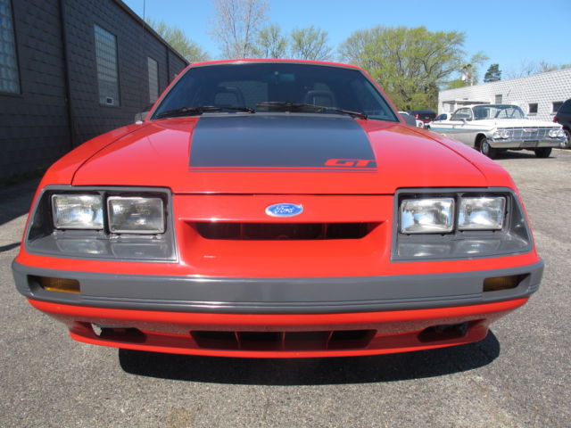1986 Ford Mustang GT - photo 3