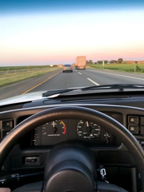 1988 Ford Mustang GT - photo 4