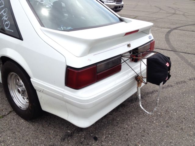 1988 Ford Mustang GT - photo 5
