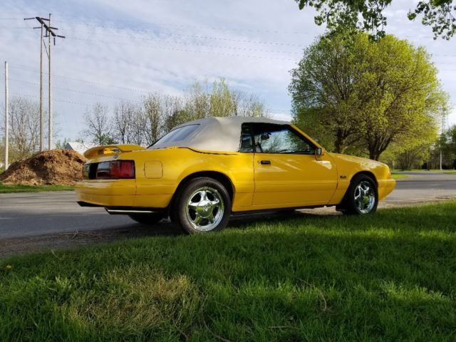 1993 Ford Mustang - photo 11