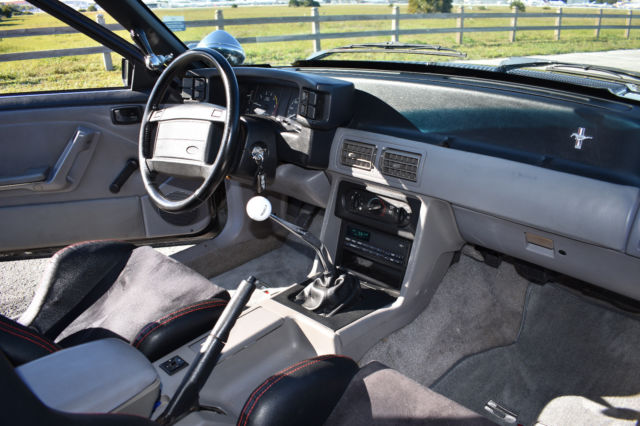 1993 Ford Mustang LX - photo 12