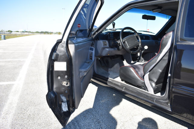 1993 Ford Mustang LX - photo 9
