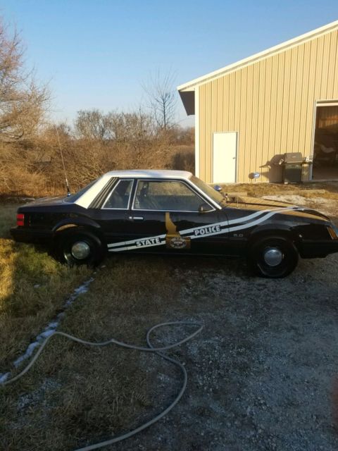 Ford Mustang Police Interceptor 1983 Ford Other White and black