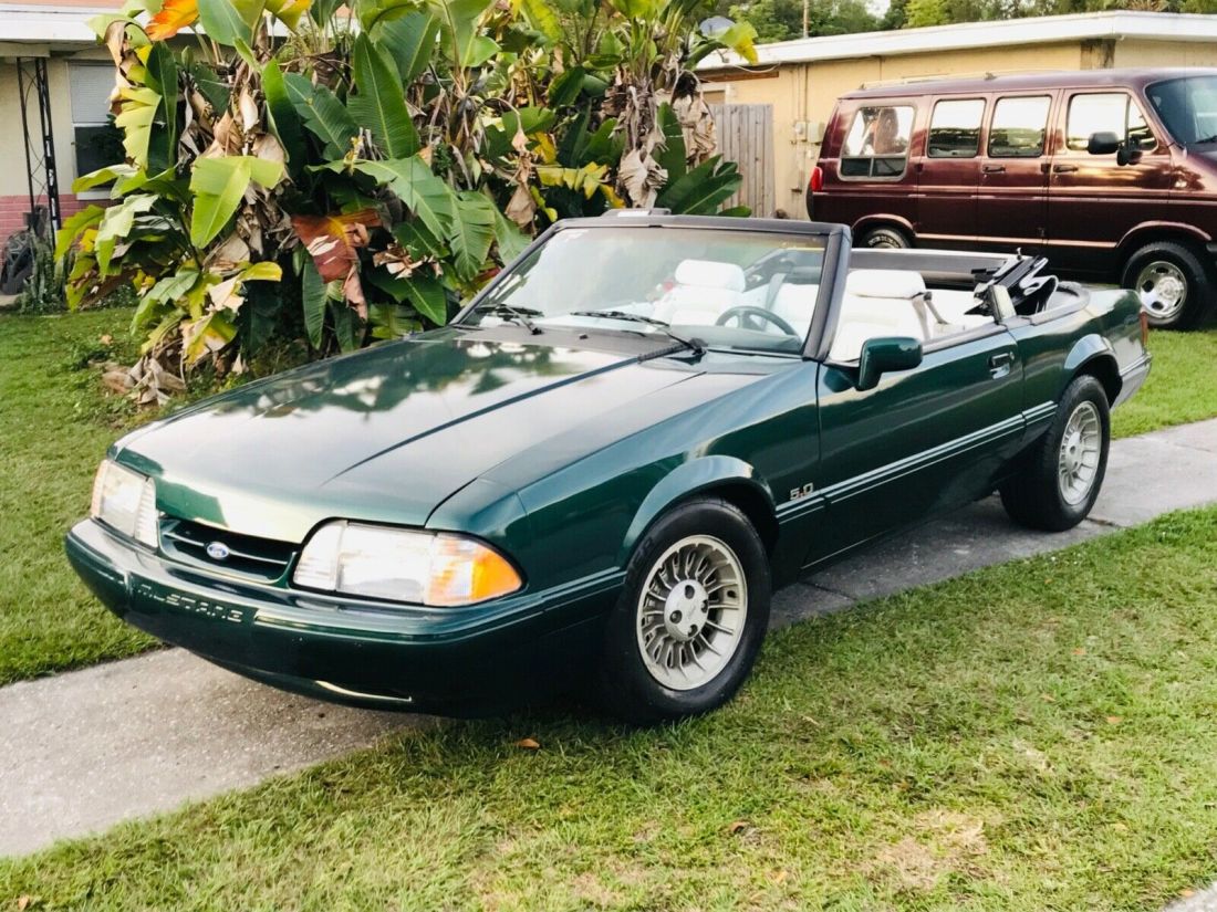Ford Mustang Rare 7 UP Edition 5.0 GT Auto Convertible 1990 History 70k Like New 1990 Ford Mustang GT 2dr Convertible