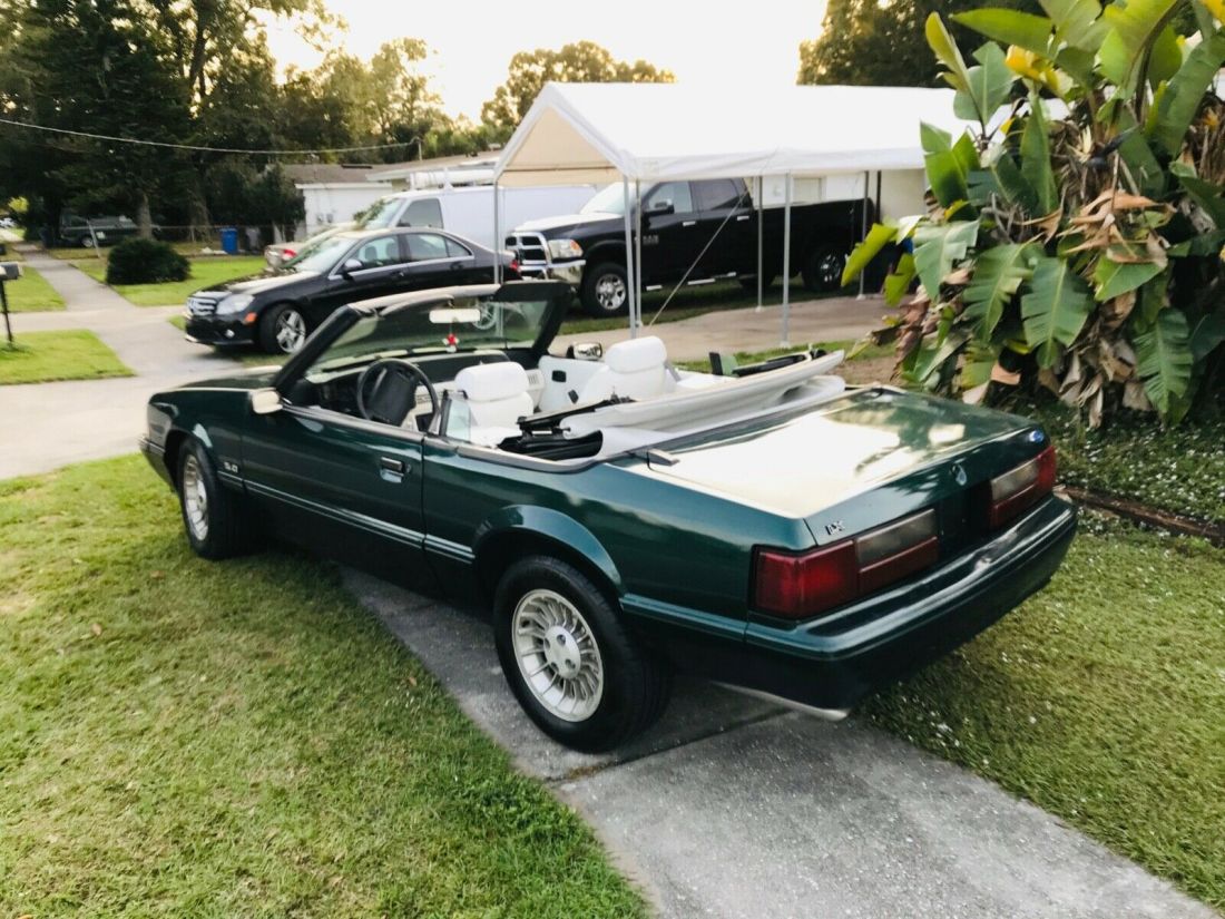 1990 Ford Mustang GT 2dr Convertible - photo 3
