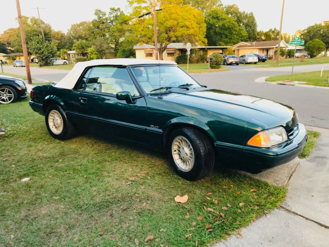 1990 Ford Mustang GT 2dr Convertible - photo 9