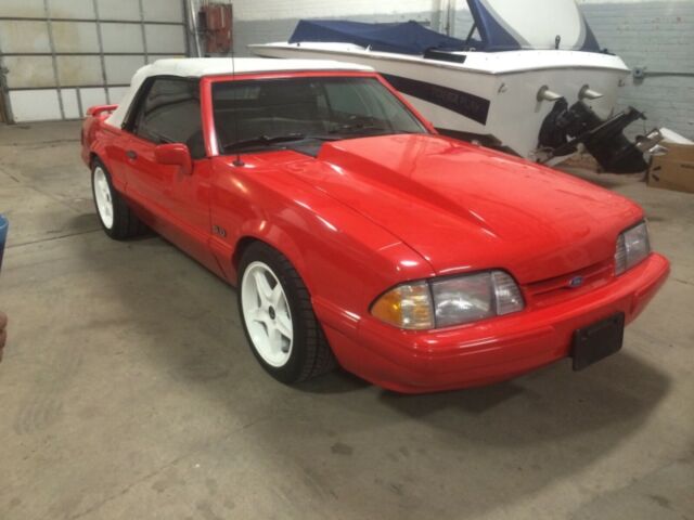 1992 Ford Mustang Summer Edition