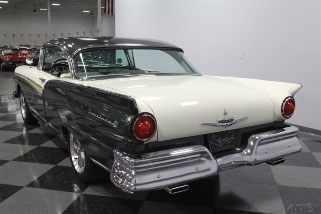 1957 Ford Fairlane 500 - photo 10