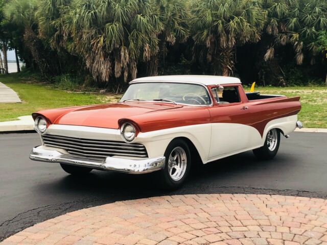 Ford Ranchero 1958 Custom Ranchero with 351 polished Windsor Motor 1958 Ford Ranchero Custom