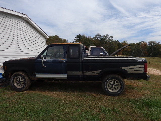Ford Ranger Truck 1988 Super STX 4x4-2.9L.V6 Black 1988 Ford Other Pickups silver