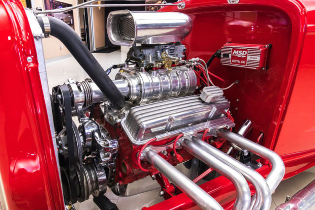 1932 Ford Roadster - photo 4