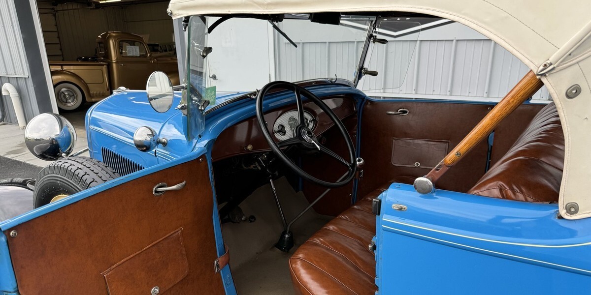 1932 Ford Roadster - photo 13