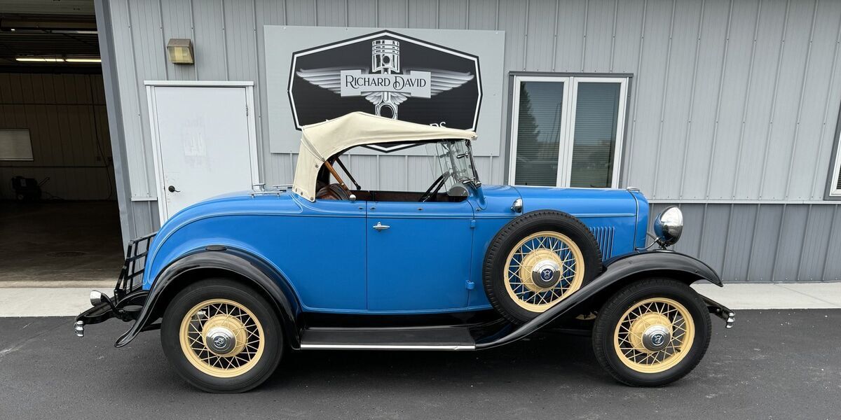 1932 Ford Roadster - photo 4