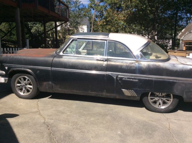 1954 Ford Crown Victoria Crown glass top coupe - photo 4