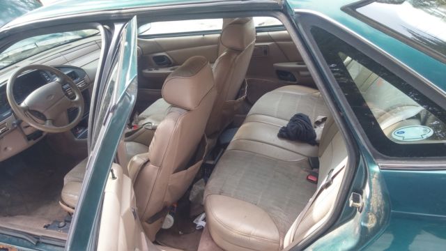 1993 Ford Taurus - photo 6