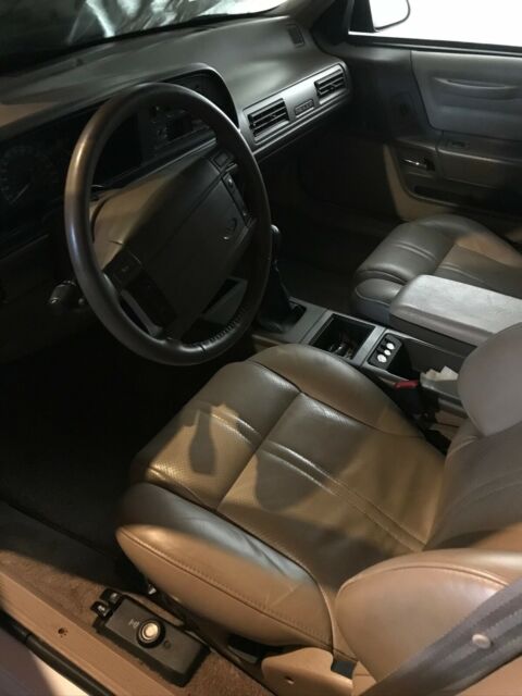 1990 Ford Taurus SHO - photo 5