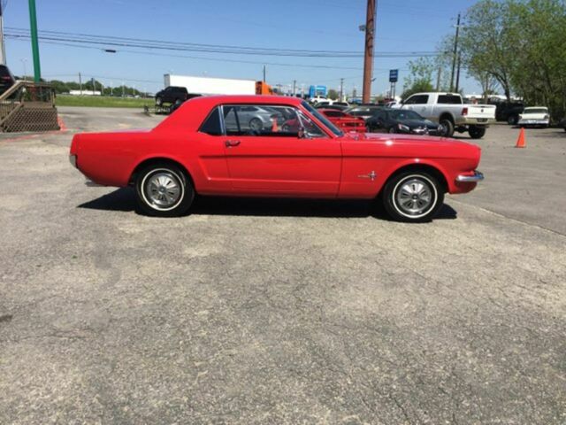 1966 Ford Mustang 6 cly 4 speed - photo 2