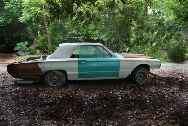 1965 Ford Thunderbird - photo 2