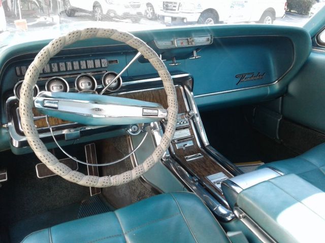 1966 Ford Thunderbird - photo 9