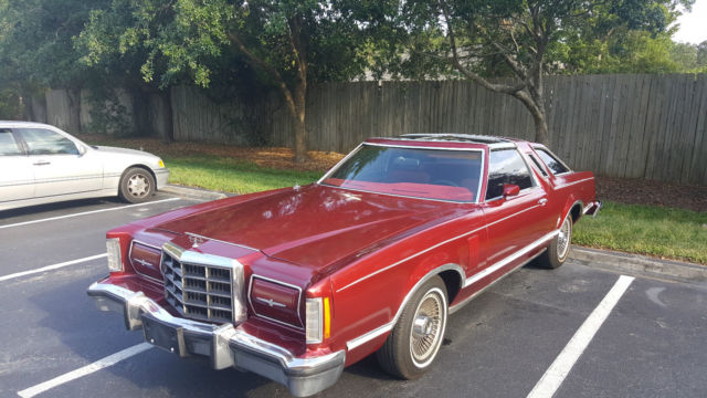 Ford Thunderbird, 1979, T Tops, 302 V8, Runs good and interior good. 1979 Ford Thunderbird T Tops
